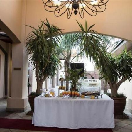 Anta Boga Hotel Bloemfontein Exterior foto